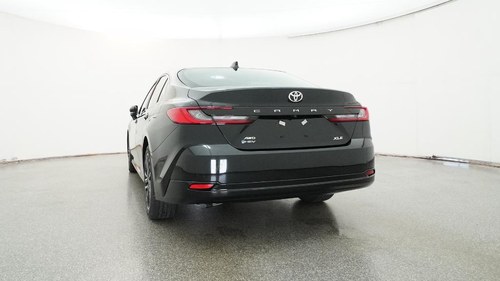 2026 Toyota Camry XLE photo 3