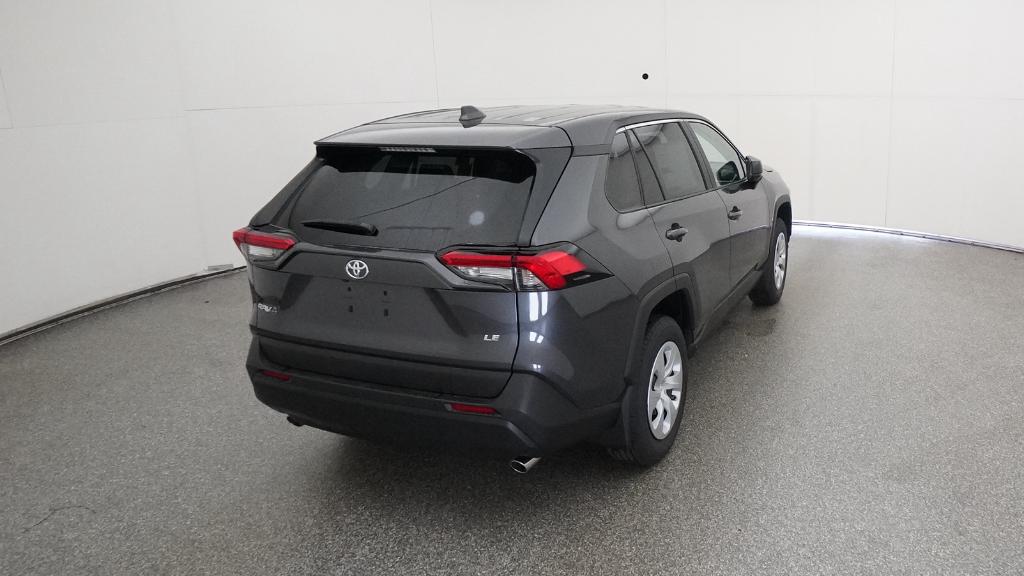 2025 Toyota RAV4 LE photo 4