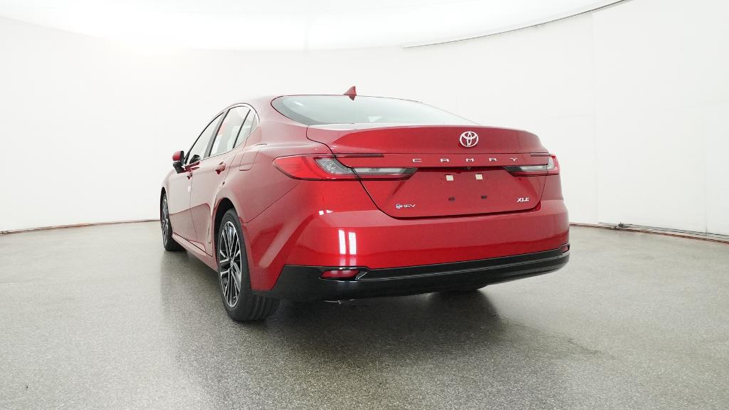 2026 Toyota Camry XLE - Photo 30