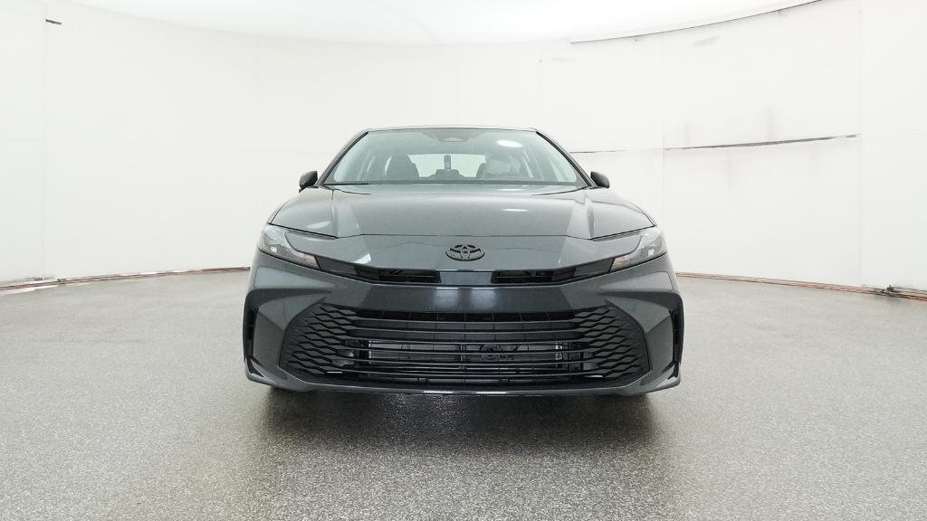 2026 Toyota Camry LE photo 3