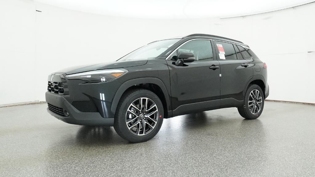 2026 Toyota Corolla Cross XLE photo 3