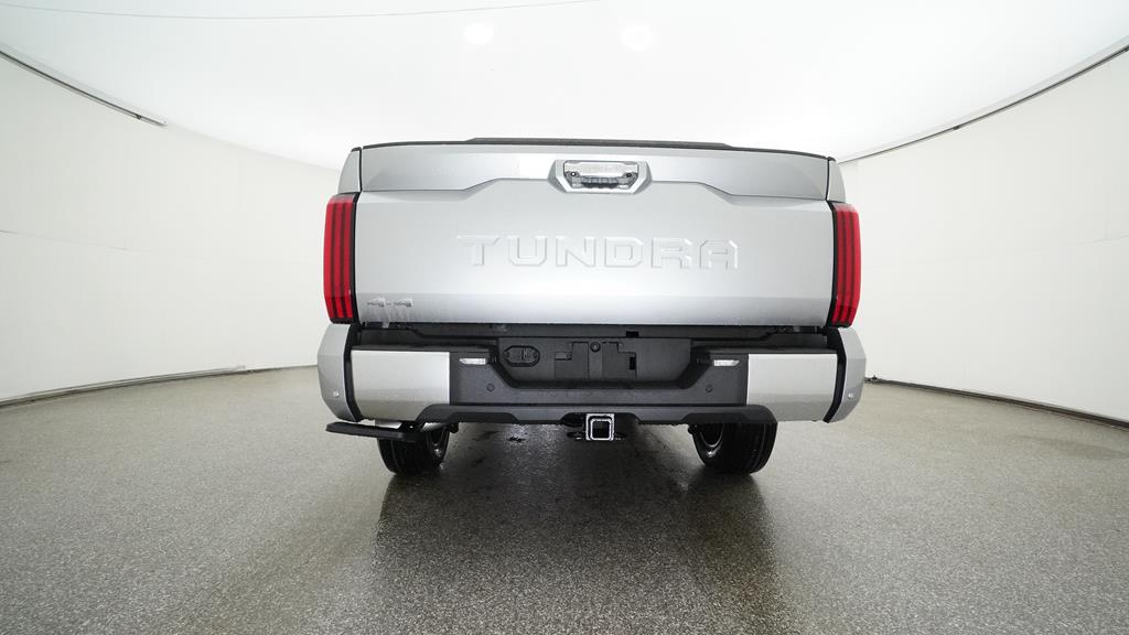 2025 Toyota Tundra Limited - Photo 21
