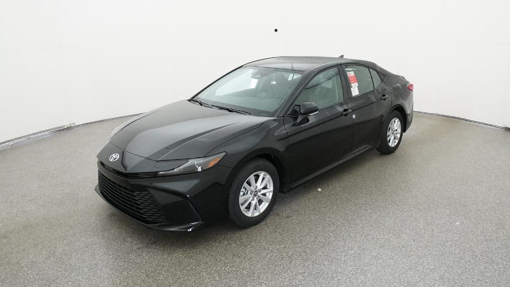 2026 Toyota Camry LE's photo