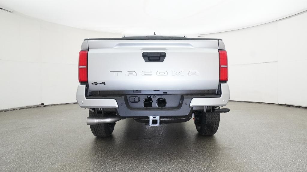 2025 Toyota Tacoma TRD Off Road - Photo 12