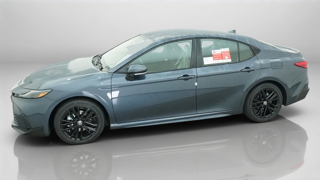 New 2026 Toyota Camry SE Sedan
