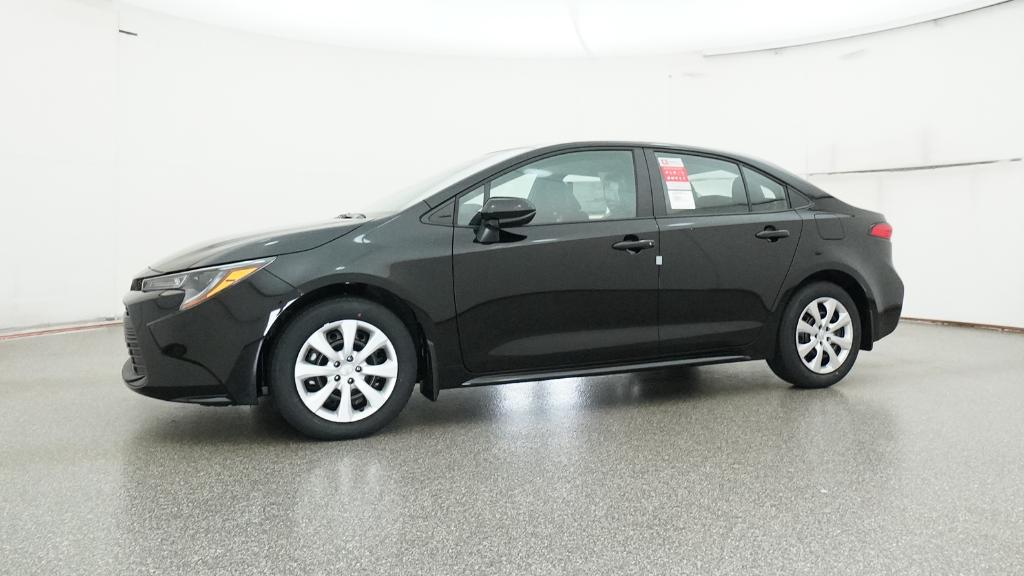 2026 Toyota Corolla LE photo 4