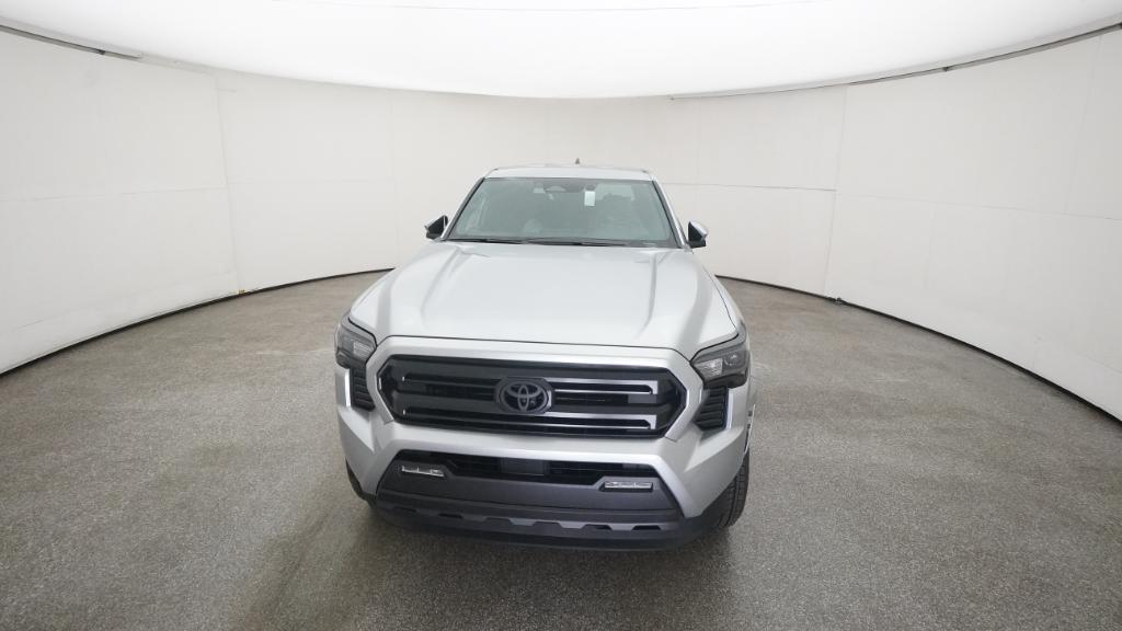 2025 Toyota Tacoma SR5 - Photo 25