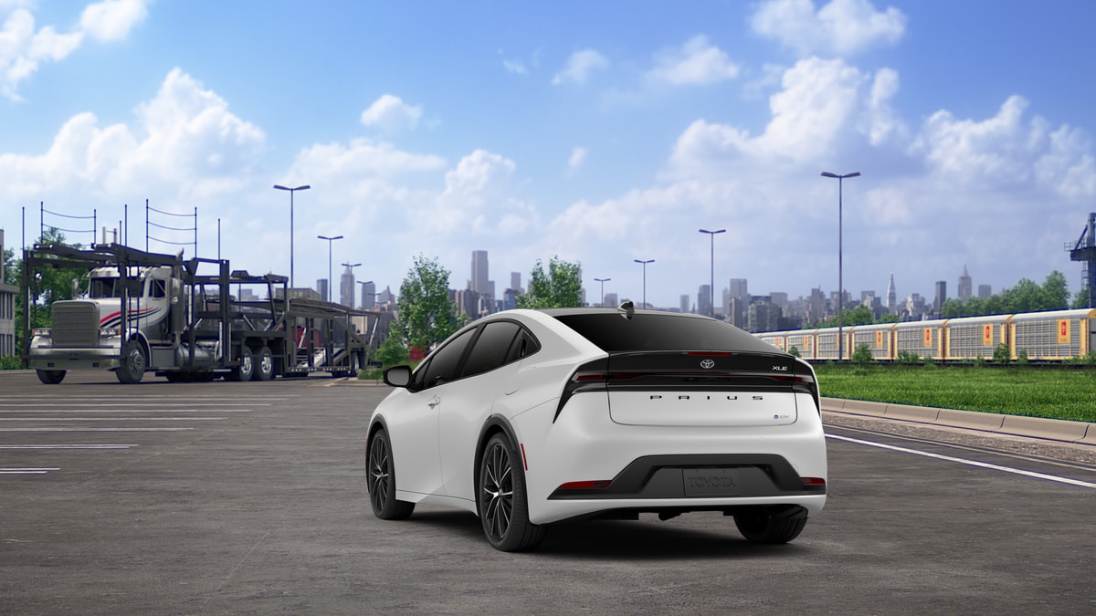 2027 Toyota Prius XLE XLE