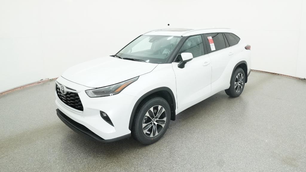 New 2026 Toyota Highlander XLE SUV