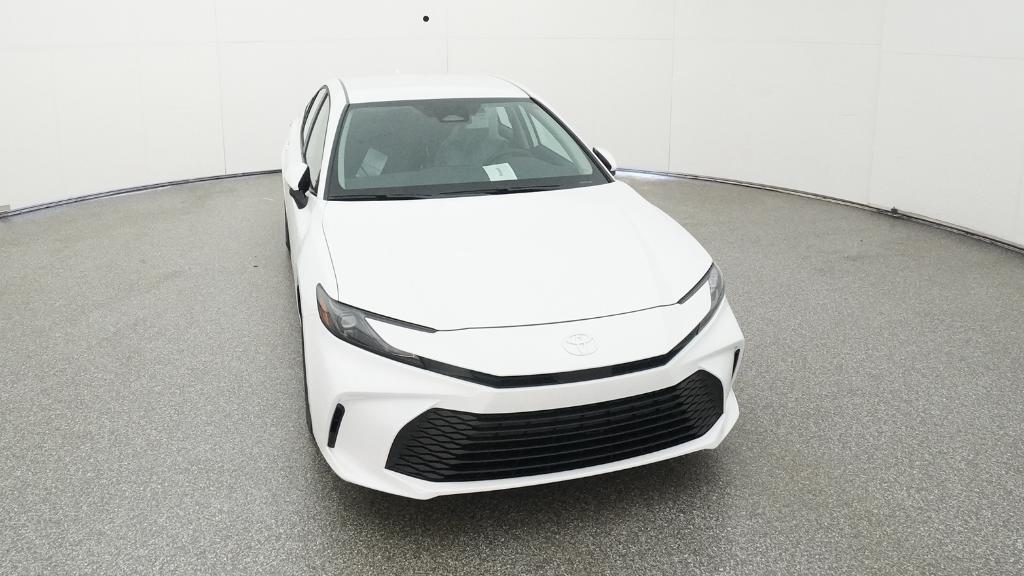 2026 Toyota Camry LE photo 2