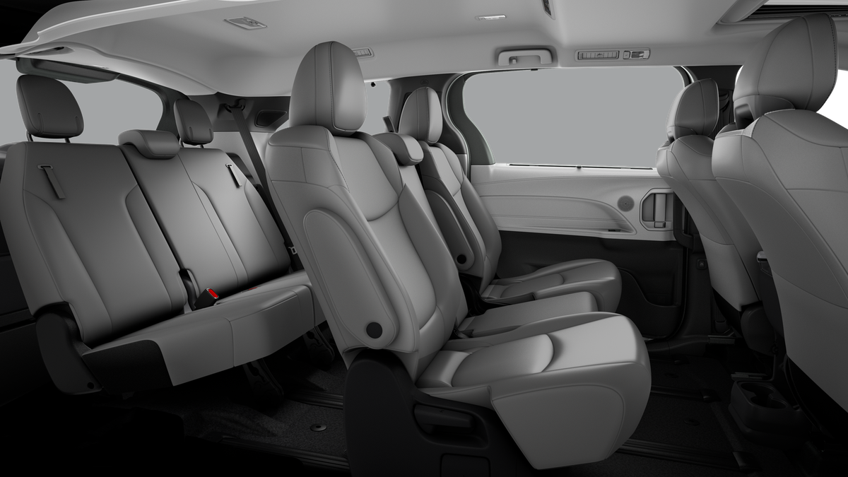 2026 Toyota Sienna XLE - Photo 29
