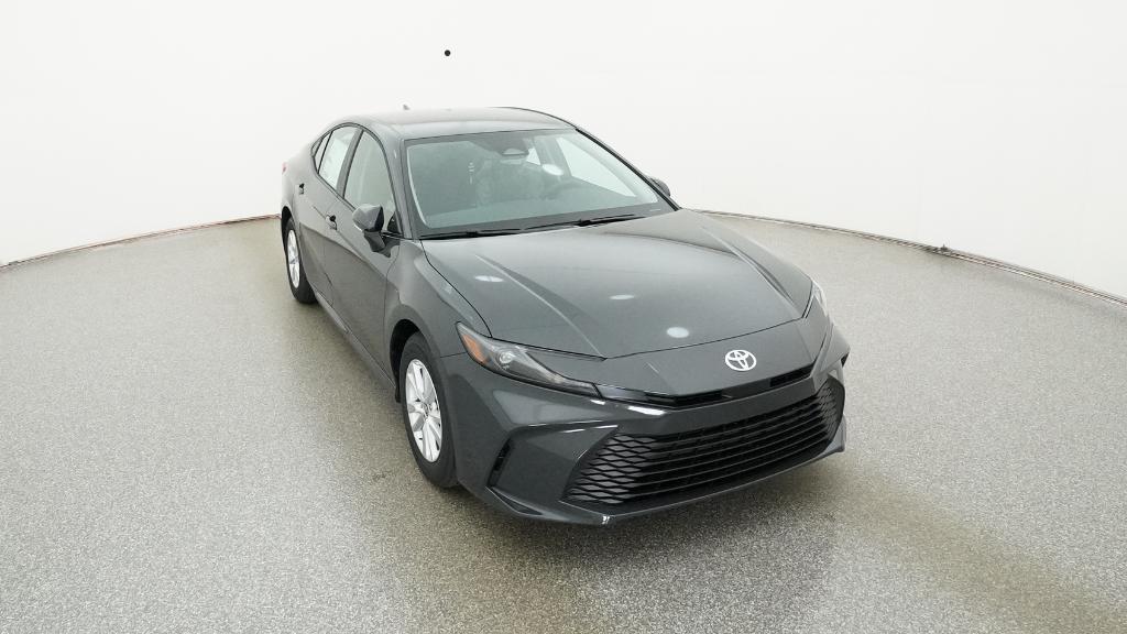 2026 Toyota Camry LE photo 2