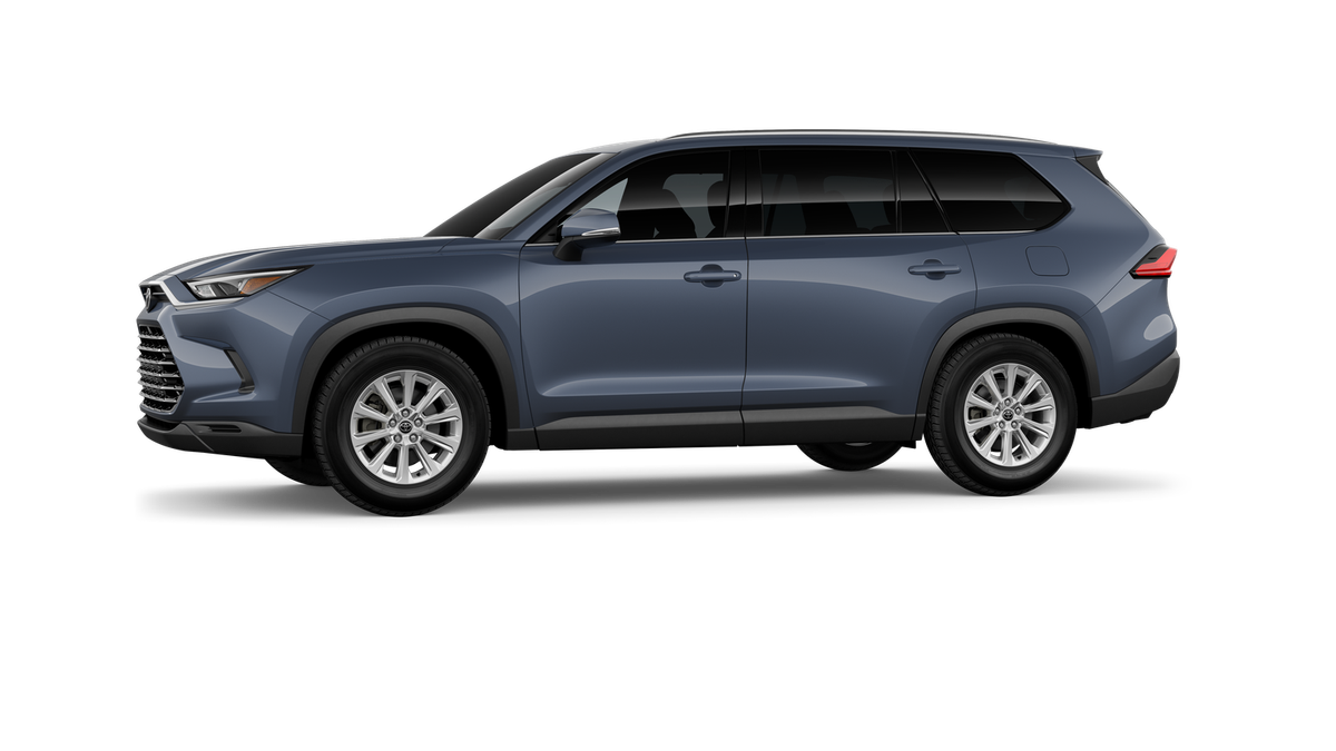 2026 Toyota Grand Highlander XLE photo 4