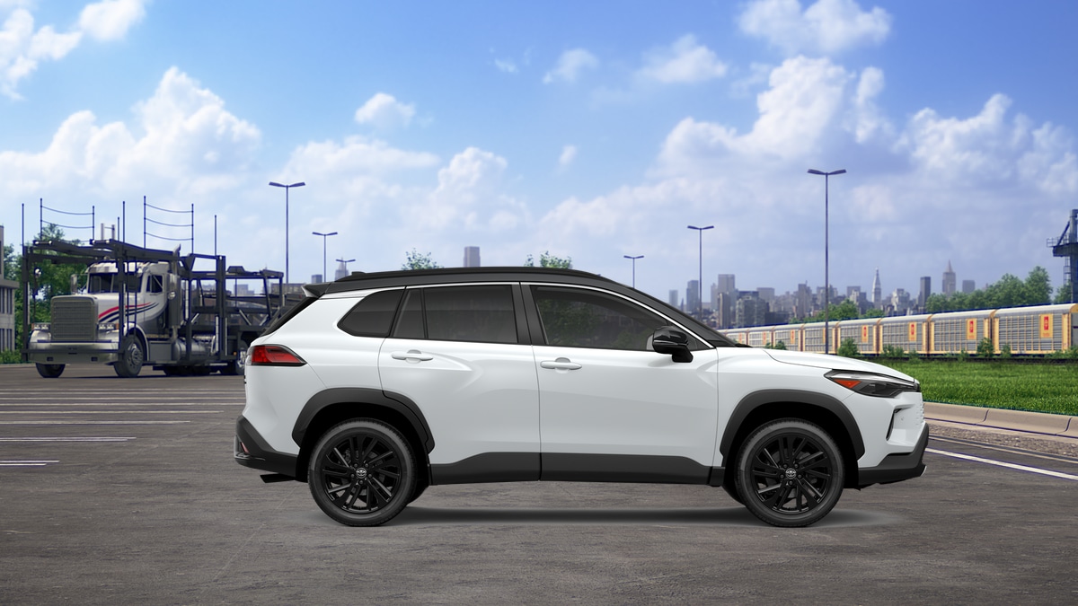 2026 Toyota Corolla Cross XSE - Photo 12