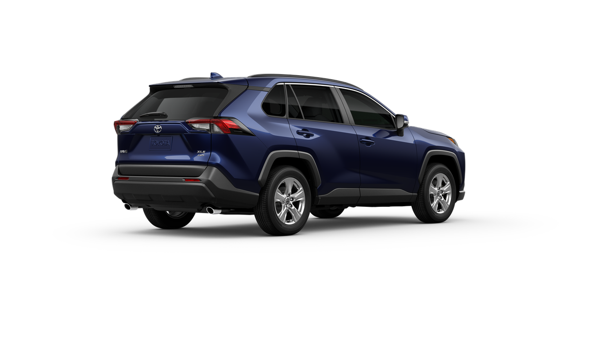 2025 Toyota RAV4 XLE photo 12