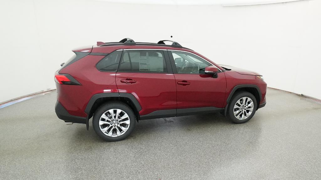 2025 Toyota RAV4 XLE Premium photo 4