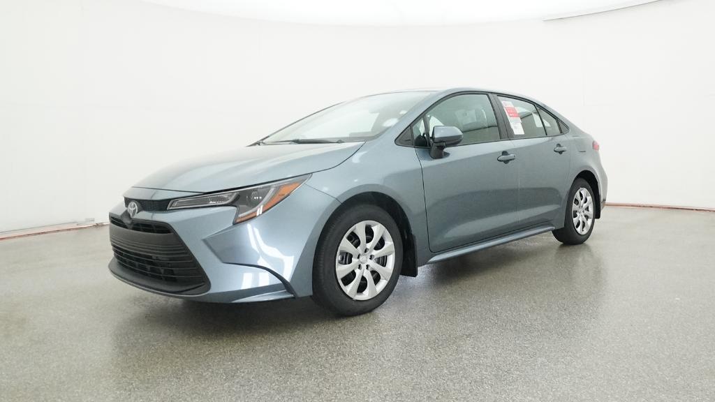 2026 Toyota Corolla LE photo 4