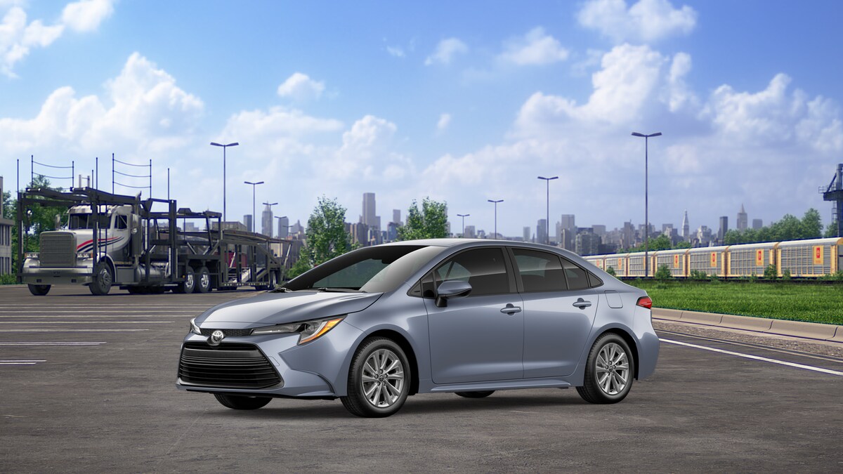 2026 Toyota Corolla LE photo 3