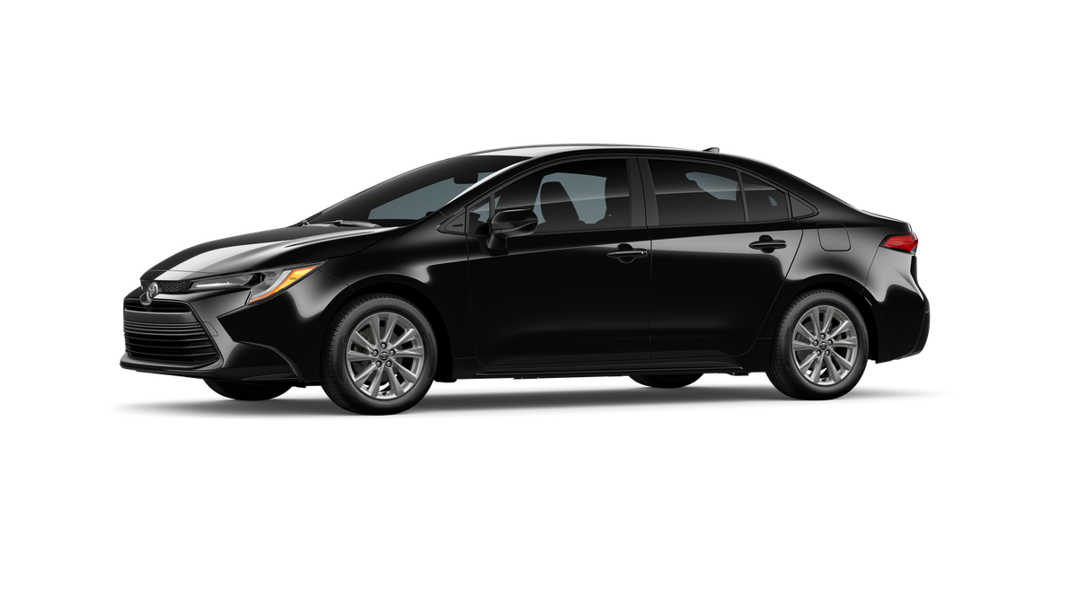 2026 Toyota Corolla LE photo 4