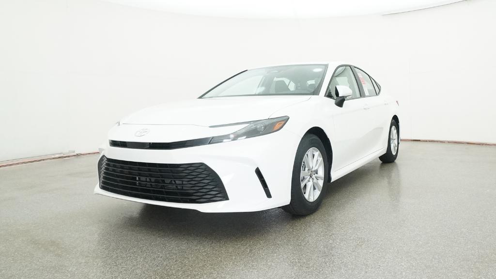 2026 Toyota Camry LE photo 3