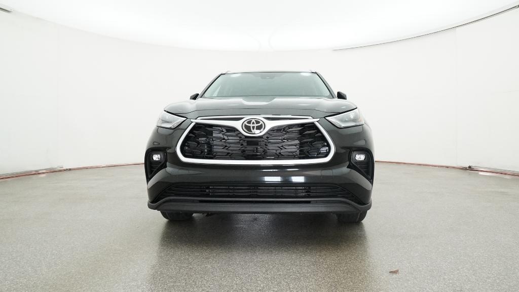 2025 Toyota Highlander Hybrid XLE photo 2
