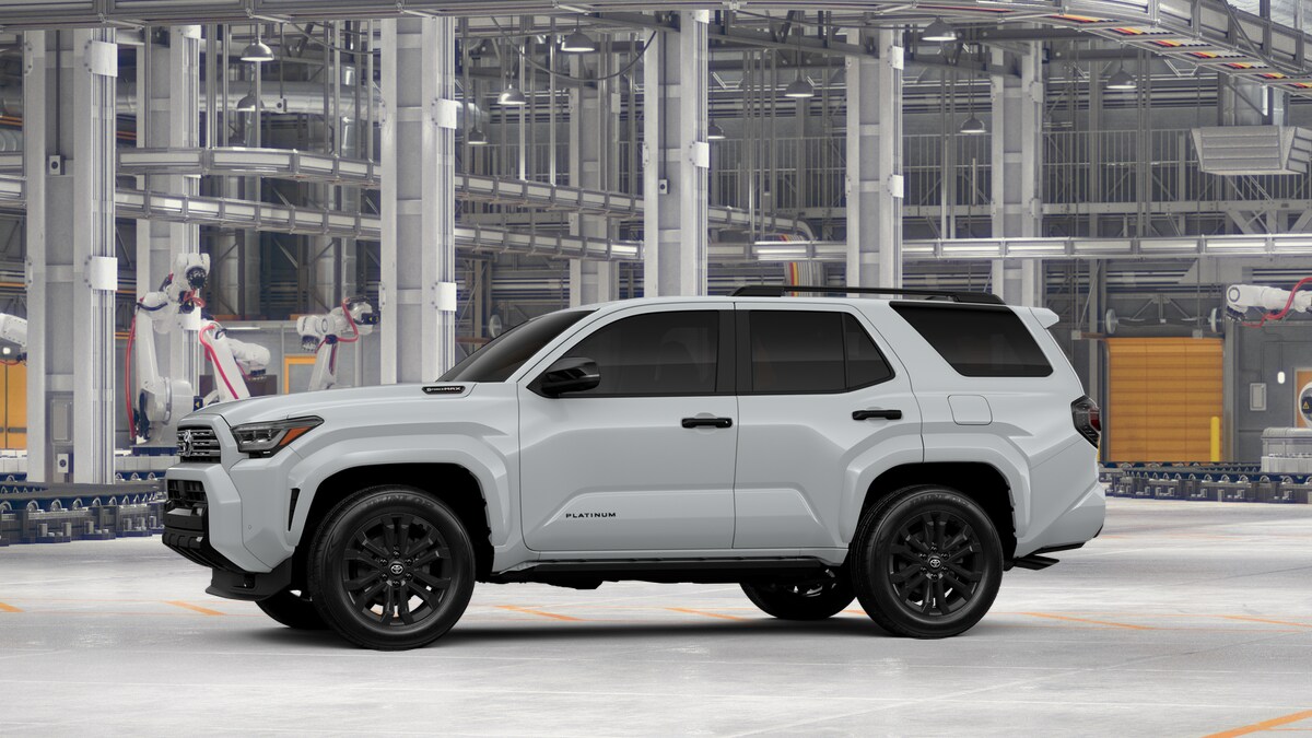 2026 Toyota 4Runner 4WD photo 3
