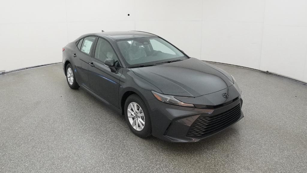 2026 Toyota Camry LE photo 2