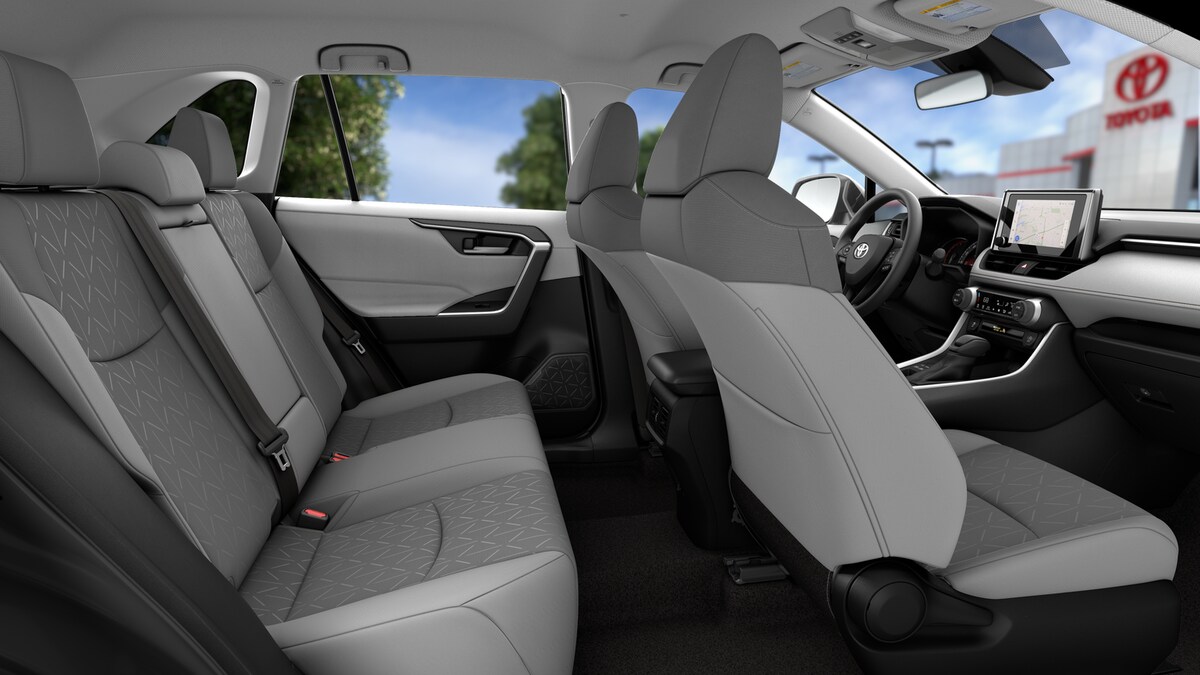 2025 Toyota RAV4 XLE photo 2