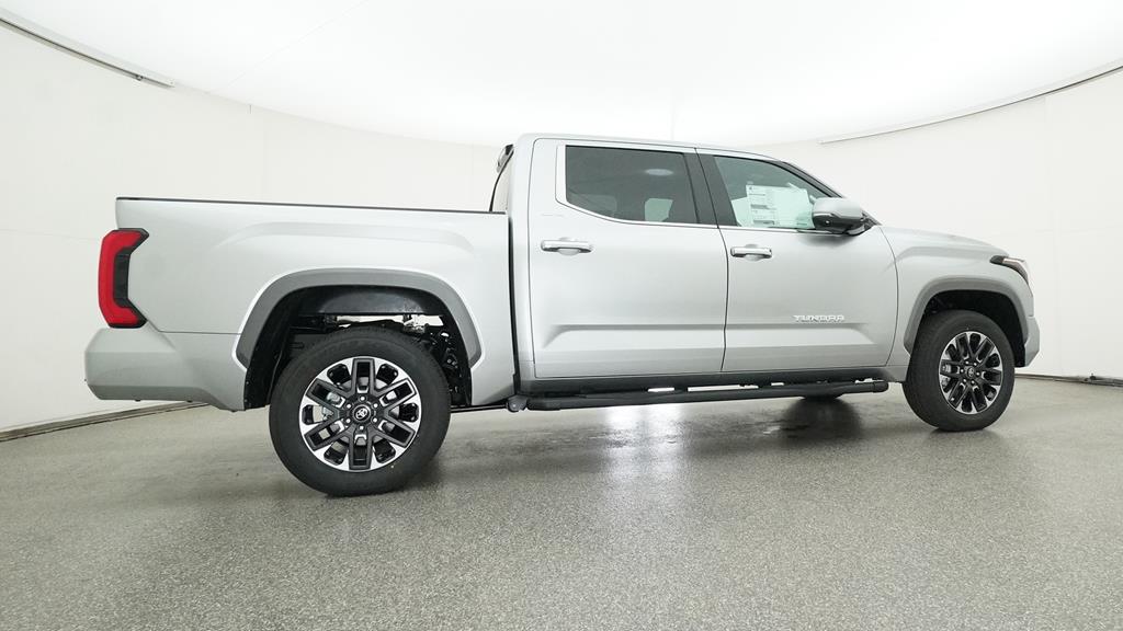 2025 Toyota Tundra Limited - Photo 27