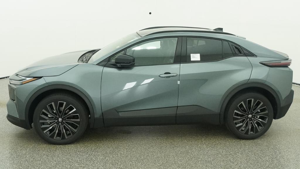 New 2026 Toyota C-HR XSE XSE AWD
