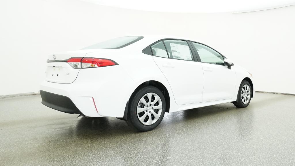 2026 Toyota Corolla LE photo 3