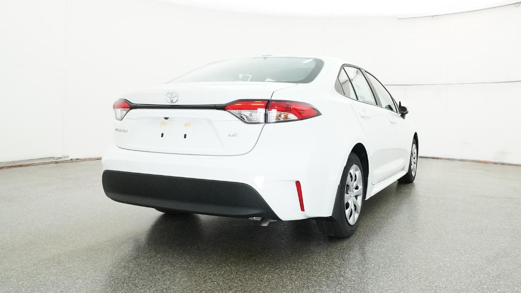 2026 Toyota Corolla LE photo 3