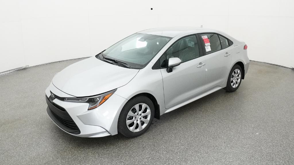 2026 Toyota Corolla LE's photo