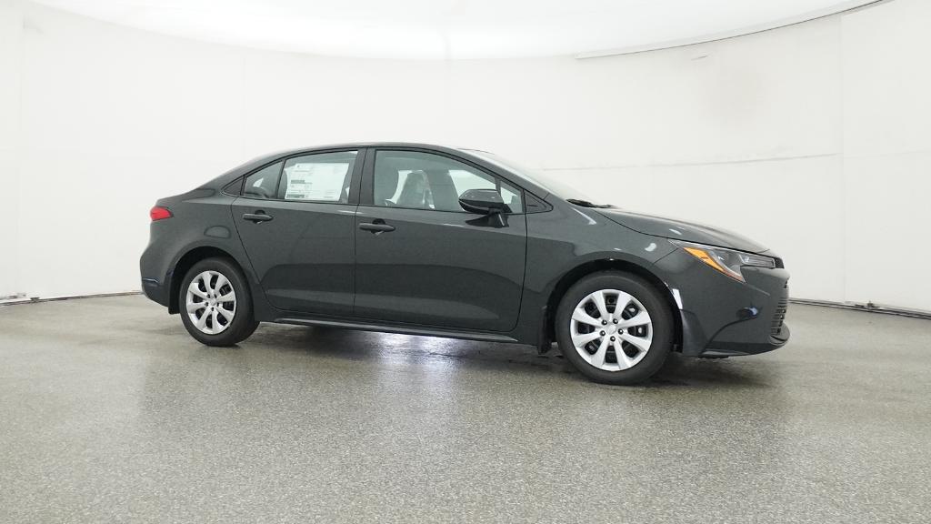 2026 Toyota Corolla LE photo 4