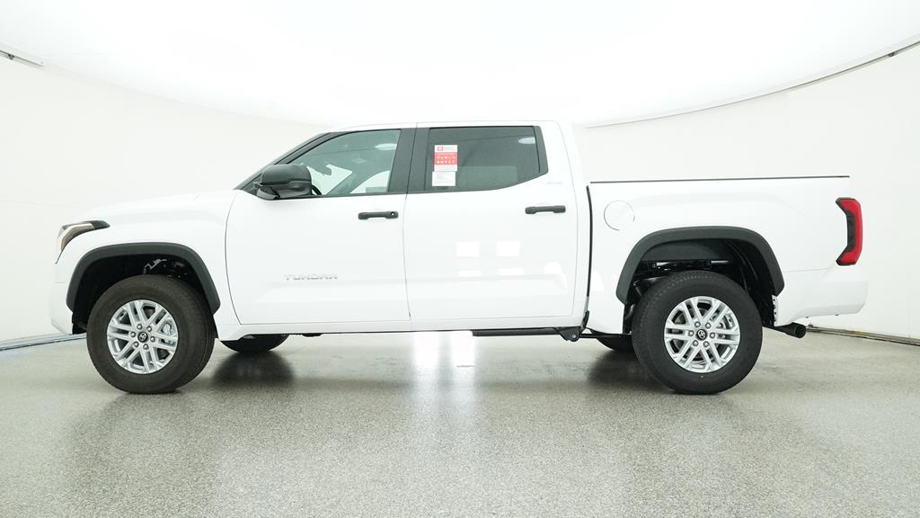 2025 Toyota Tundra SR5 - Photo 9