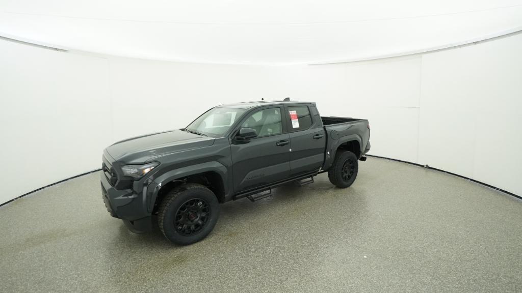 2025 Toyota Tacoma SR5's photo