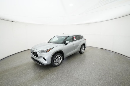 2025 Toyota Highlander Hybrid Platinum SUV