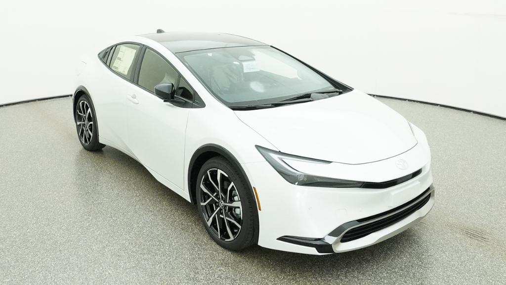 2026 Toyota Prius Plug-in Hybrid XSE - Photo 5