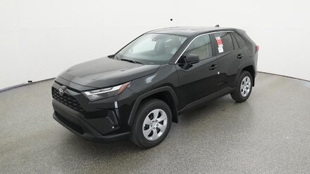 2025 Toyota RAV4 LE LE FWD SUV