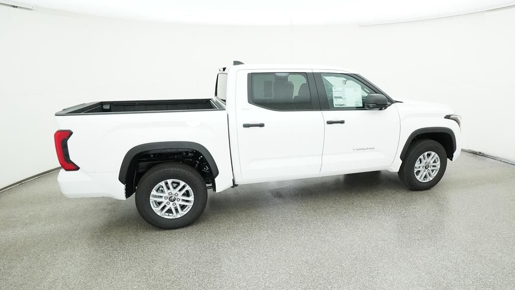 2025 Toyota Tundra SR5 - Photo 11