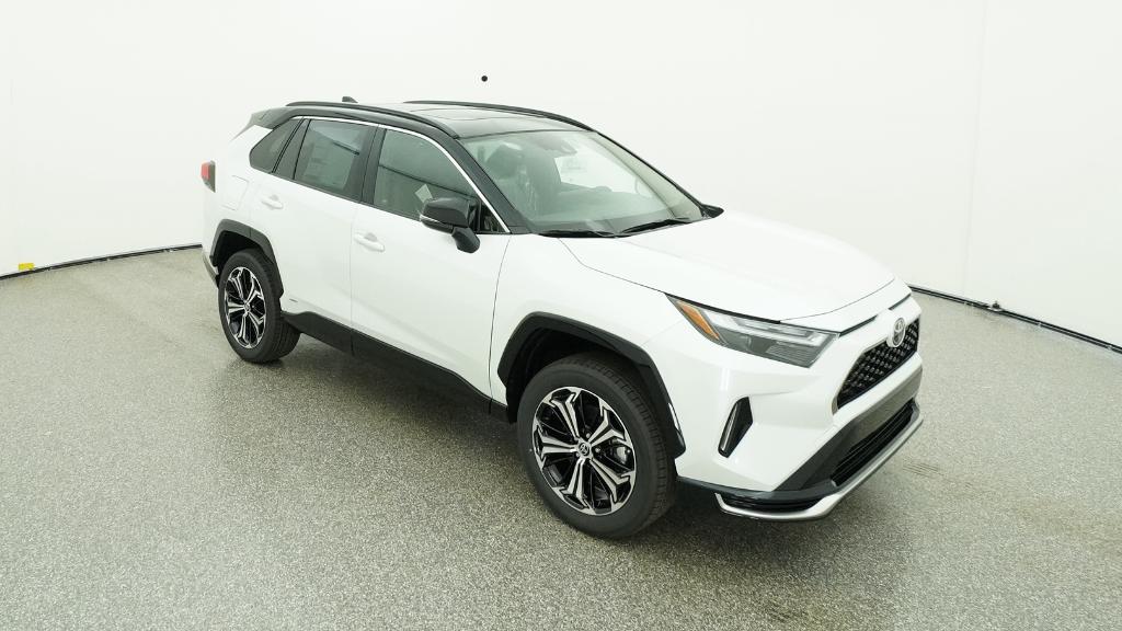 2025 Toyota RAV4 Hybrid XSE photo 3