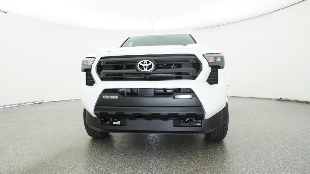 2025 Toyota Tacoma SR5 - Photo 20