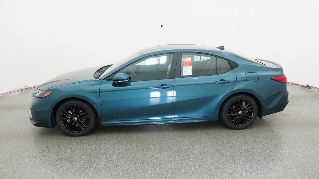 New 2026 Toyota Camry SE Sedan