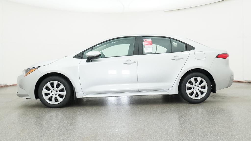 2026 Toyota Corolla LE photo 3