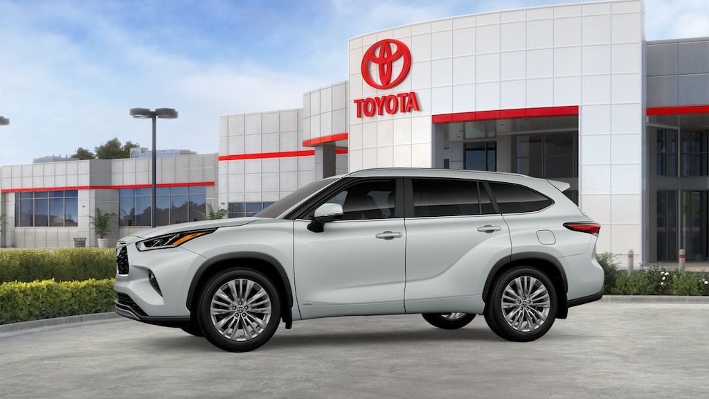 New 2026 Toyota Highlander Hybrid Platinum SUV