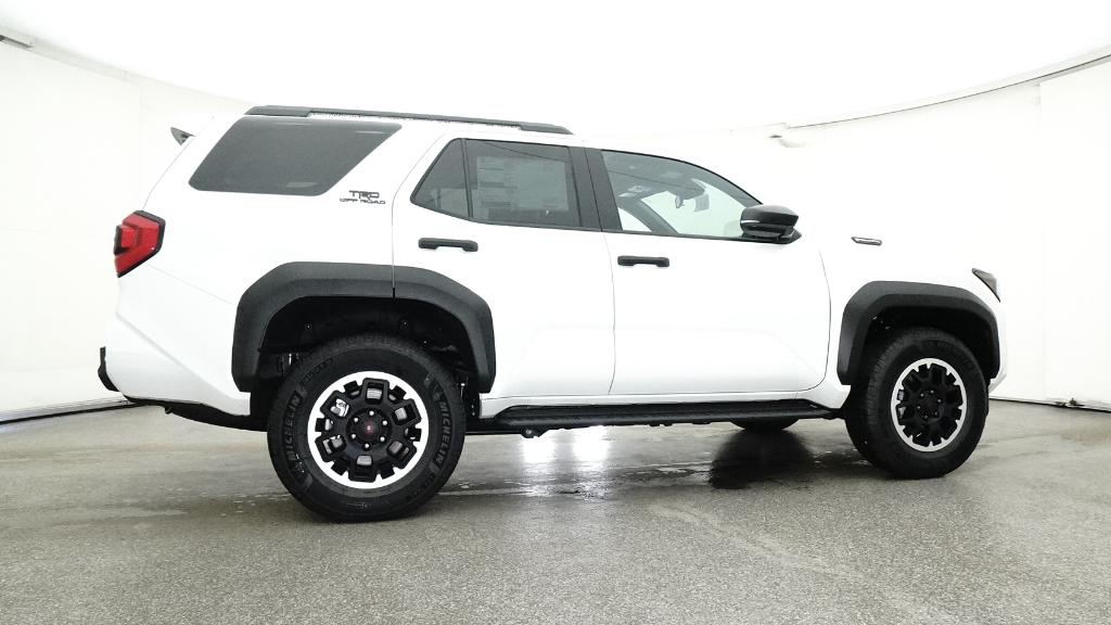 2025 Toyota 4Runner TRD Off-Road - Photo 18