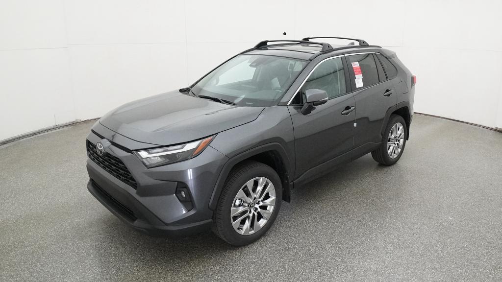 2025 Toyota RAV4 XLE Premium's photo