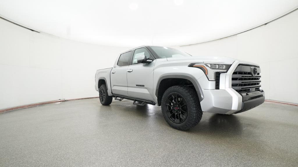 2026 Toyota Tundra Limited - Photo 17