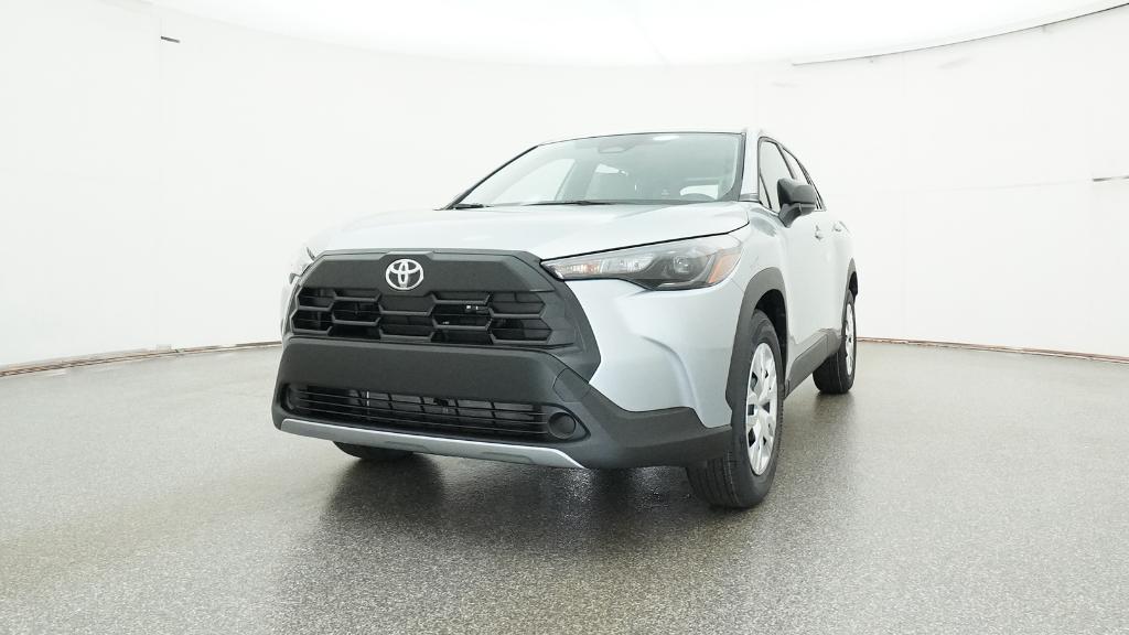 2026 Toyota Corolla Cross L photo 4