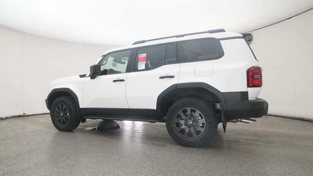 2026 Toyota Land Cruiser photo 3